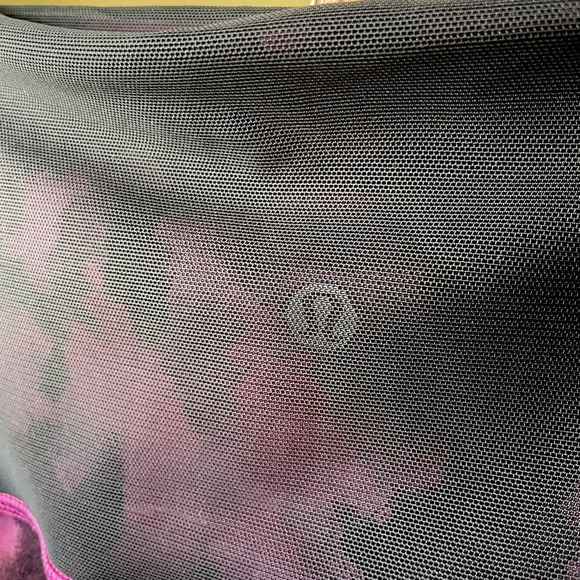 Lululemon Sweaty Endeavor leggings SZ 8 black pink - Picture 5 of 7
